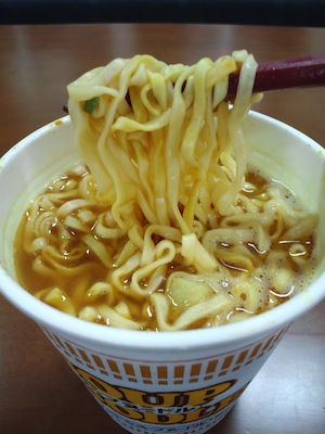 カップ麺カレースープ2