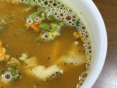 スープカレーワンタン3