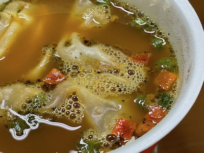 スープカレーワンタン3