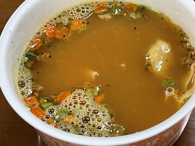 スープカレーワンタン2