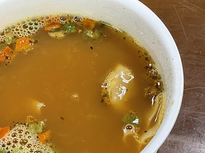 スープカレーワンタン3