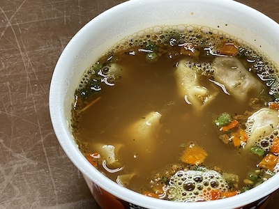 スープカレーワンタン2
