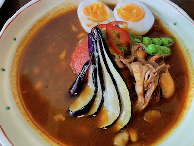 赤カレー2