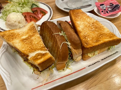 タンドリーチキンホットサンド2