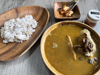 スープカレーと周辺3