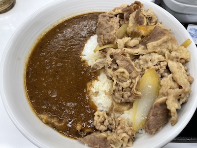 牛魯珈カレー2