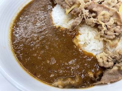 牛魯珈カレー4