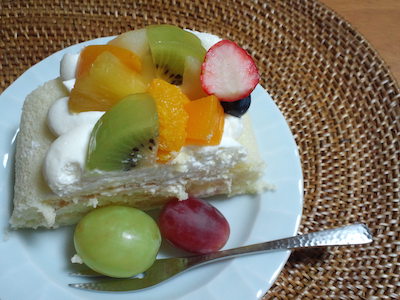 フルーツロールケーキ2