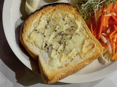 チーズしらすトースト2