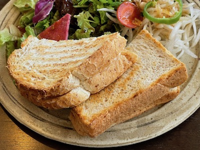 サンドイッチとコーヒー3