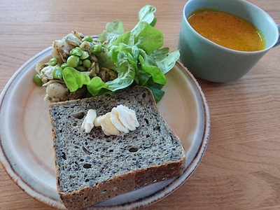 胡麻食パン2