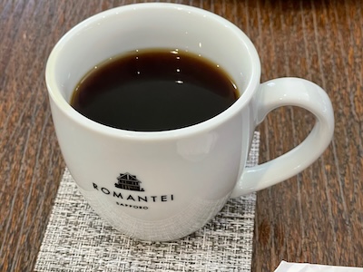 ケーキとコーヒー2