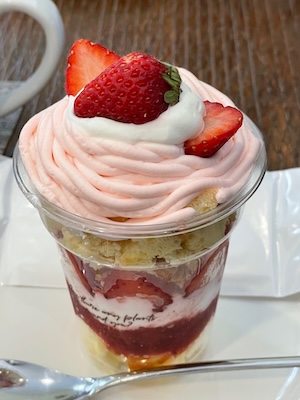 ケーキとコーヒー3